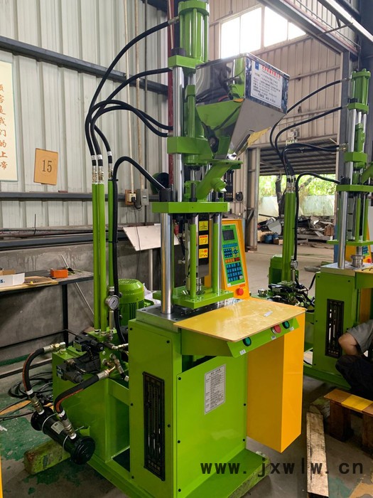 天成機械TC-150線材機，立式數據線注塑機，水晶頭注塑機，廠家供貨歡迎來電咨詢 耳機線，數據線，水晶頭