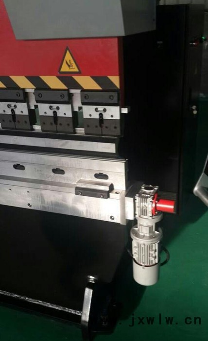 數(shù)控折彎機,專業(yè)數(shù)控折彎機,料數(shù)控折彎機,專業(yè)折彎機,料折彎機,