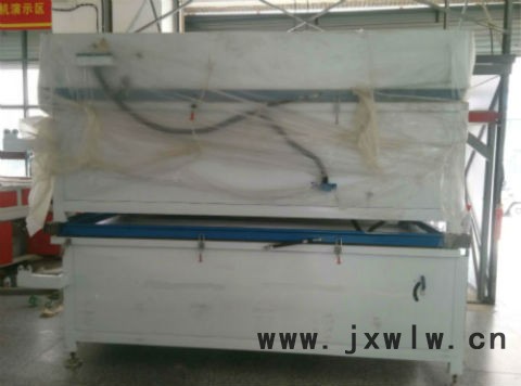 供應(yīng)快刻數(shù)控KK湖北真空覆膜機(jī)多少錢一臺
