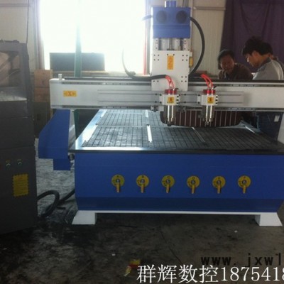群輝木工雕刻機(jī)，濟(jì)南木工雕刻機(jī)，雕刻機(jī)價(jià)格，木工雕刻機(jī)廠(chǎng)家