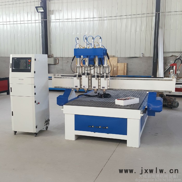 供應 木工數(shù)控開料機 全自動四工序開料機 櫥柜木門自動換刀雕刻機