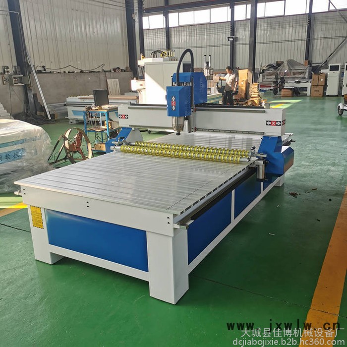 大功率數(shù)控切割機 1325彩鋼復合板切割機 移動公共廁所切割機