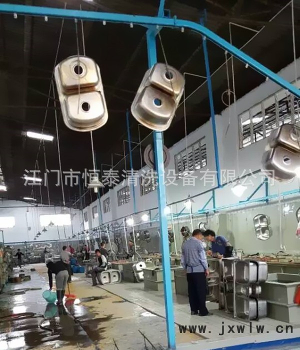 【恒泰】懸掛式不銹鋼水壺水槽除油清洗機(jī)高壓鍋體鍋蓋超聲波清洗烘干線 帶式干燥設(shè)備